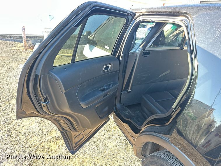 image for item ER4848 2016 Ford Explorer police interceptor SUV