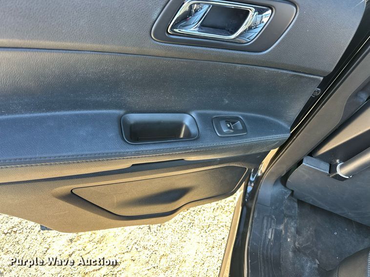 image for item ER4848 2016 Ford Explorer police interceptor SUV