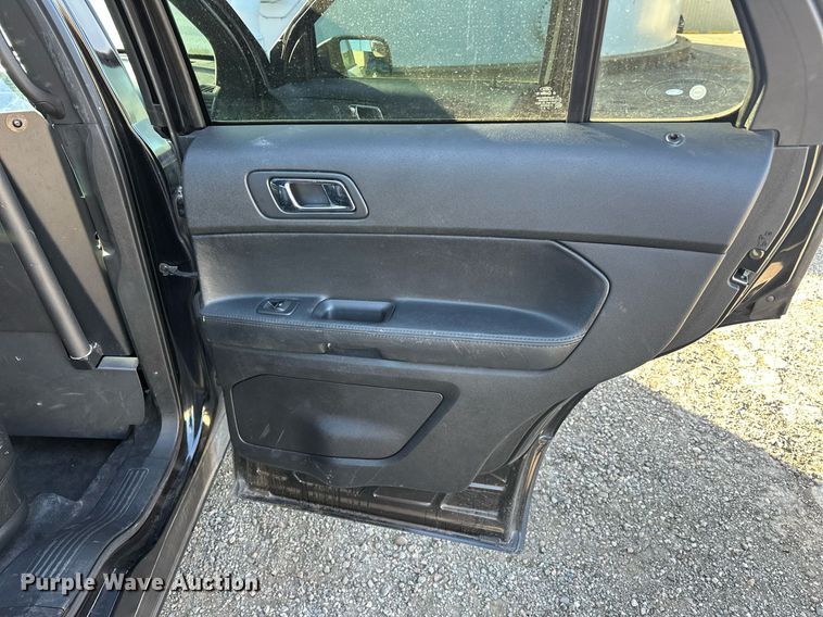 image for item ER4848 2016 Ford Explorer police interceptor SUV