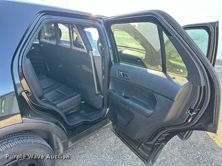 image for item ER4848 2016 Ford Explorer police interceptor SUV
