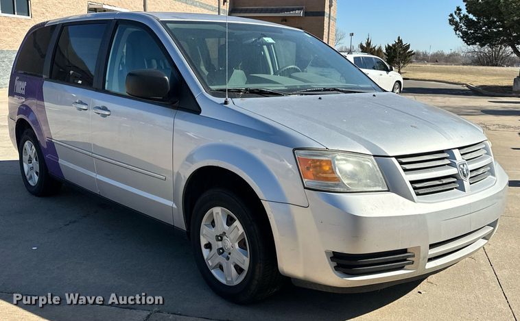 image for item ER4849 2010 Dodge Grand Caravan van