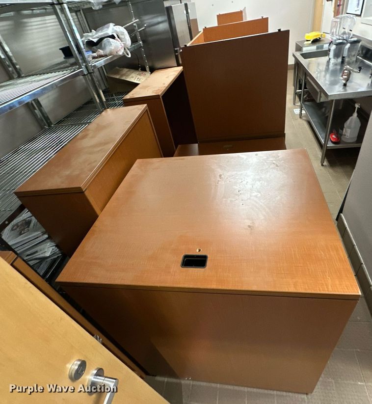 image for item ER4851 Office furniture