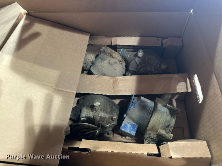 image for item ER4852 Approximately 1,237 brass water meters