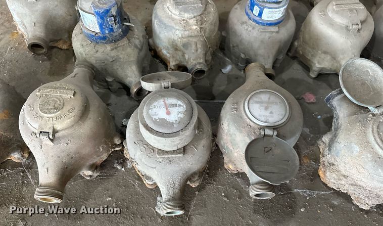 image for item ER4852 Approximately 1,237 brass water meters