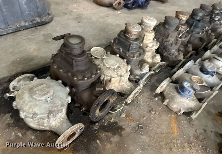 image for item ER4852 Approximately 1,237 brass water meters