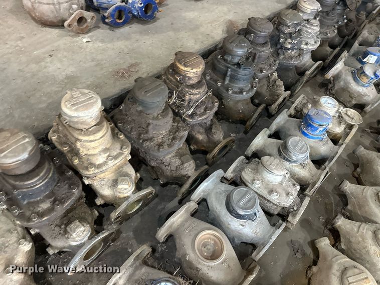 image for item ER4852 Approximately 1,237 brass water meters