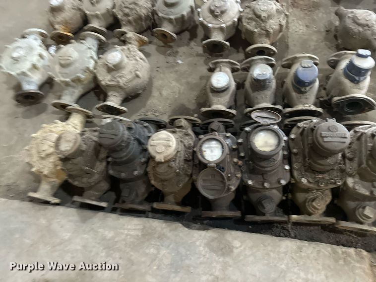 image for item ER4852 Approximately 1,237 brass water meters