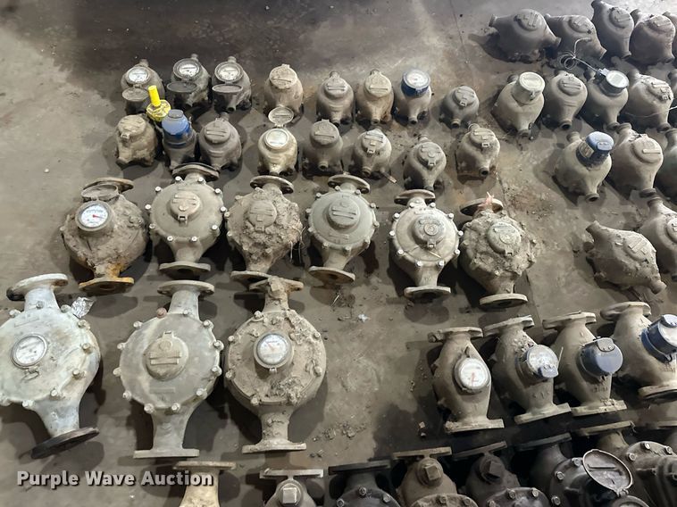 image for item ER4852 Approximately 1,237 brass water meters