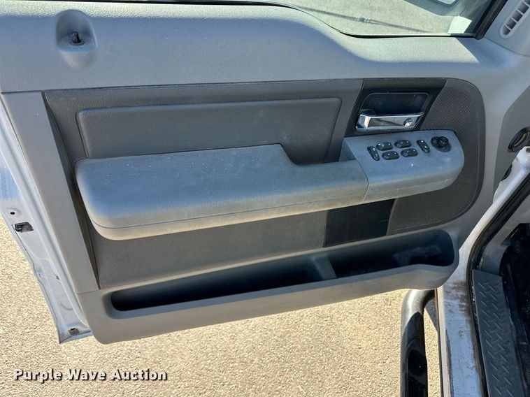 image for item ER8630 2008 Ford F150 SuperCab pickup truck