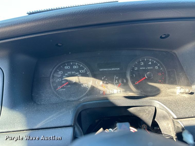 image for item ER8631 2006 Ford Crown Victoria Police Interceptor 