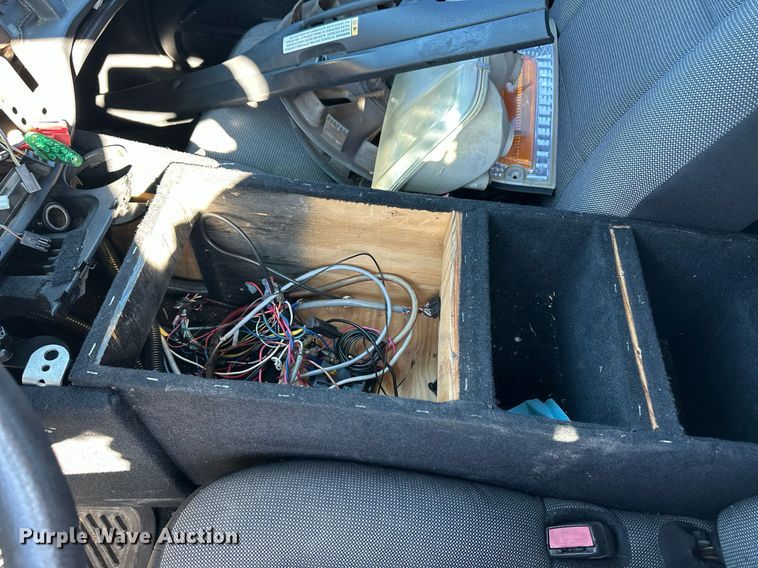 image for item ER8633 2006 Ford Crown Victoria Police Interceptor 