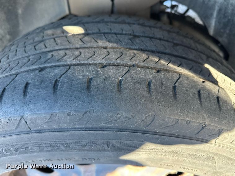 image for item ER8633 2006 Ford Crown Victoria Police Interceptor 