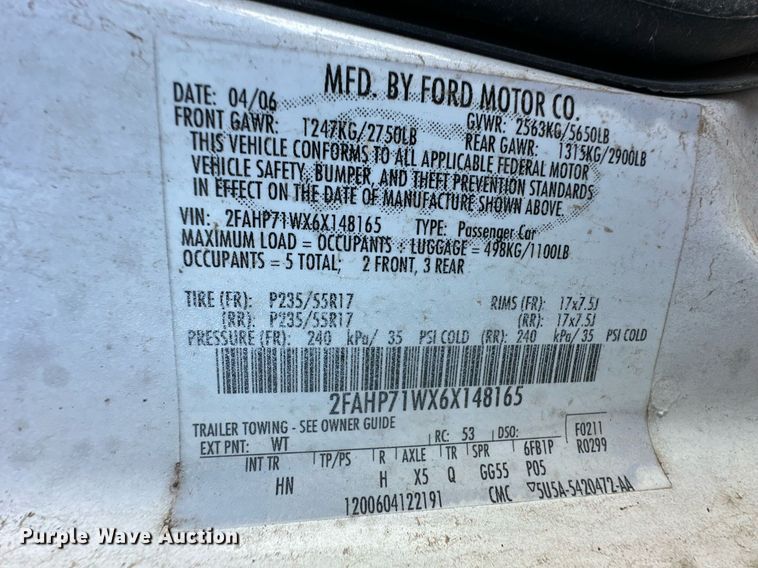 image for item ER8633 2006 Ford Crown Victoria Police Interceptor 