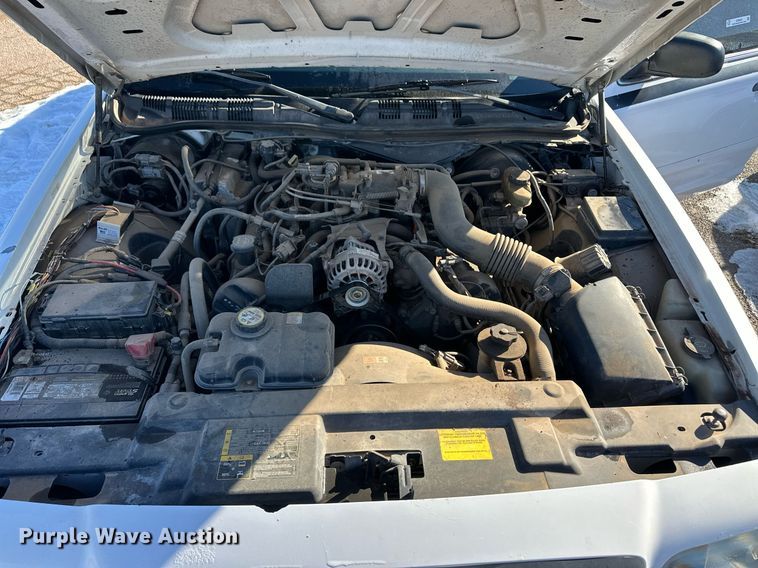 image for item ER8634 2003 Ford Crown Victoria Police Interceptor 