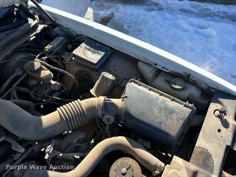 image for item ER8634 2003 Ford Crown Victoria Police Interceptor 