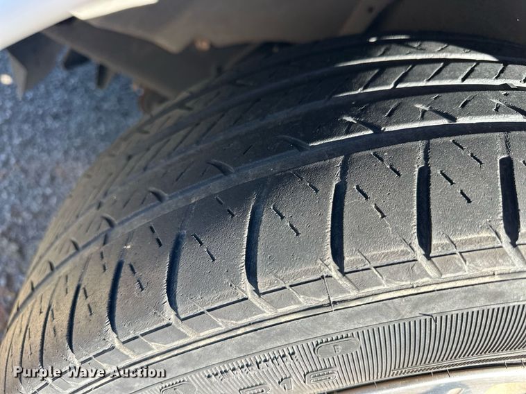 image for item ER8634 2003 Ford Crown Victoria Police Interceptor 