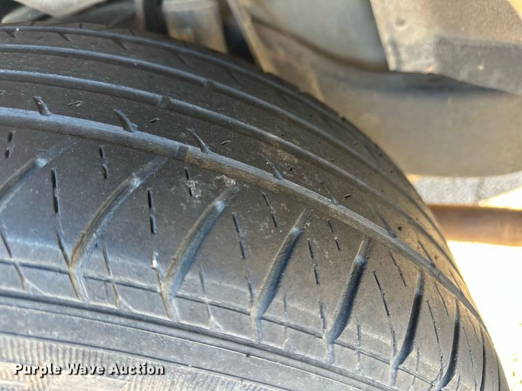 image for item ER8634 2003 Ford Crown Victoria Police Interceptor 