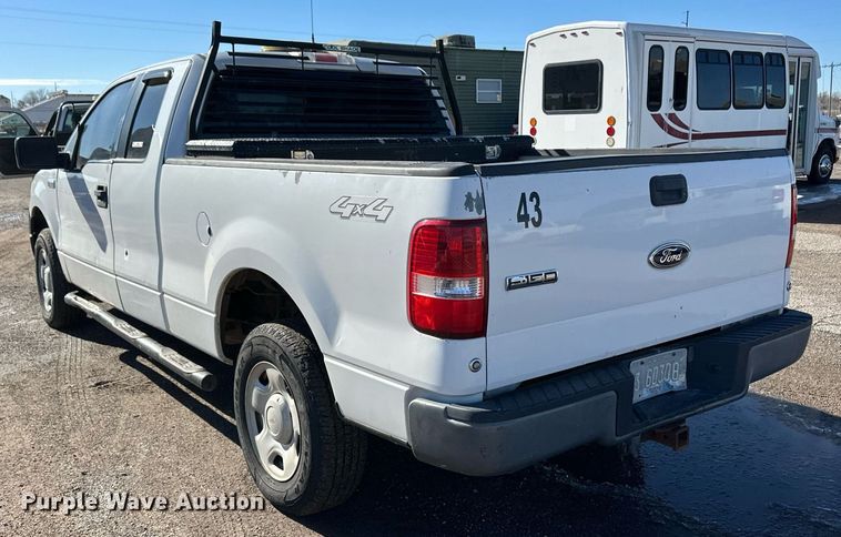 image for item ER8636 2005 Ford F150 SuperCab pickup truck