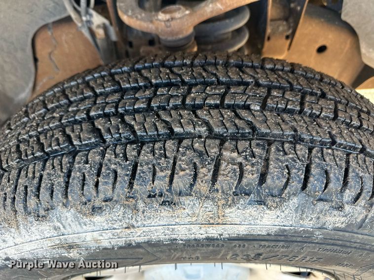 image for item ER8636 2005 Ford F150 SuperCab pickup truck