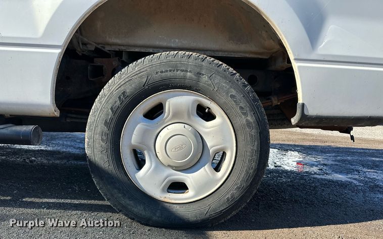 image for item ER8636 2005 Ford F150 SuperCab pickup truck