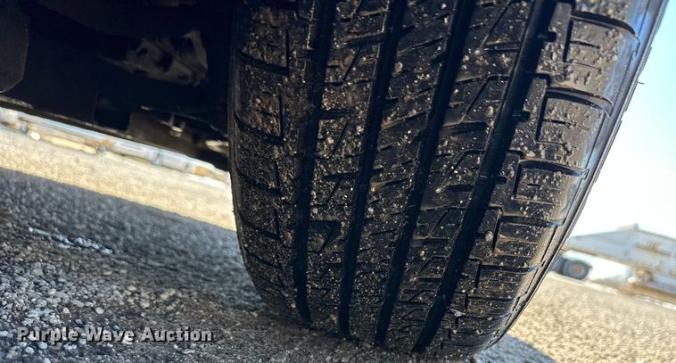 image for item ER8637 2004 Cadillac DeVille 