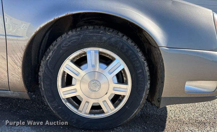 image for item ER8637 2004 Cadillac DeVille 
