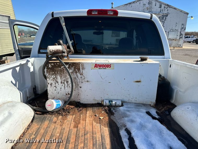 image for item ER8639 2002 Dodge Ram 1500 Quad Cab pickup truck