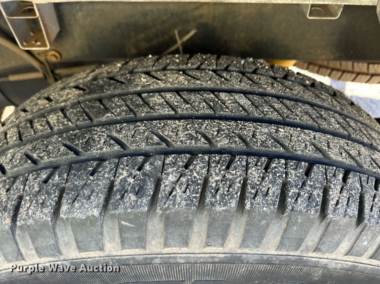 image for item ER8639 2002 Dodge Ram 1500 Quad Cab pickup truck