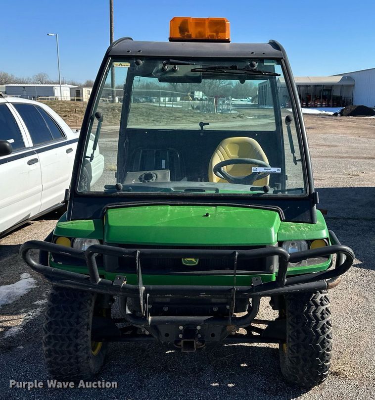 image for item ER8640 2008 John Deere Gator XUV 850D utility vehicle