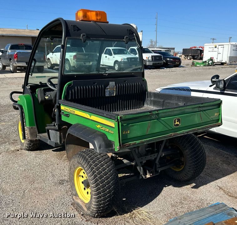 image for item ER8640 2008 John Deere Gator XUV 850D utility vehicle