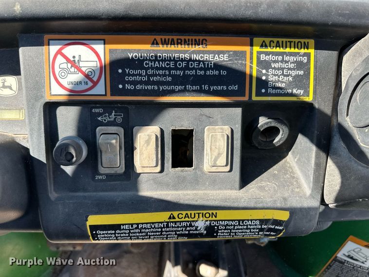 image for item ER8640 2008 John Deere Gator XUV 850D utility vehicle