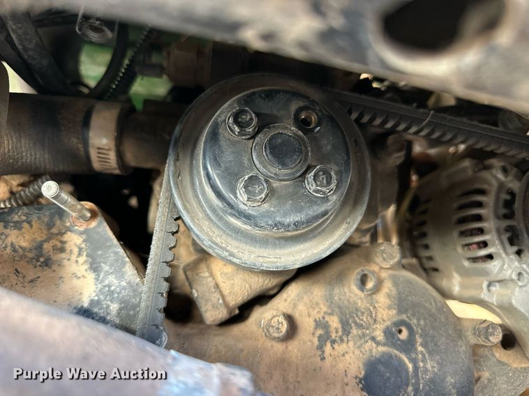 image for item ER8640 2008 John Deere Gator XUV 850D utility vehicle