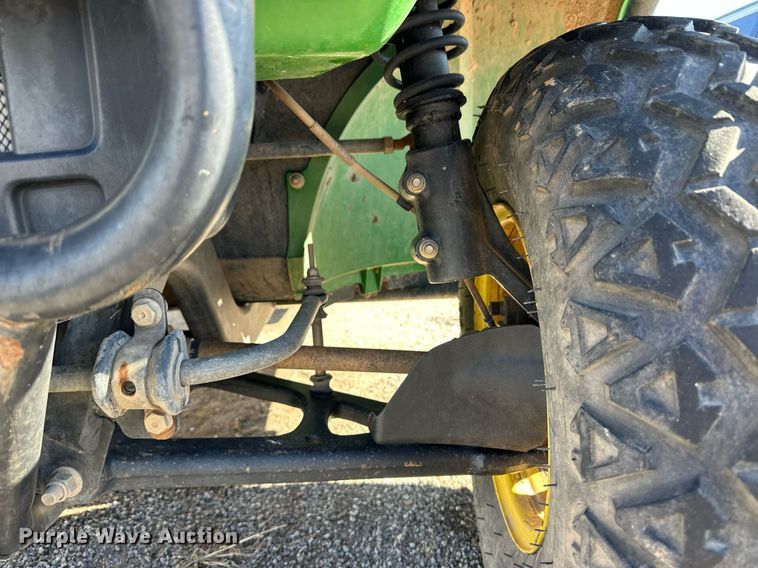 image for item ER8640 2008 John Deere Gator XUV 850D utility vehicle