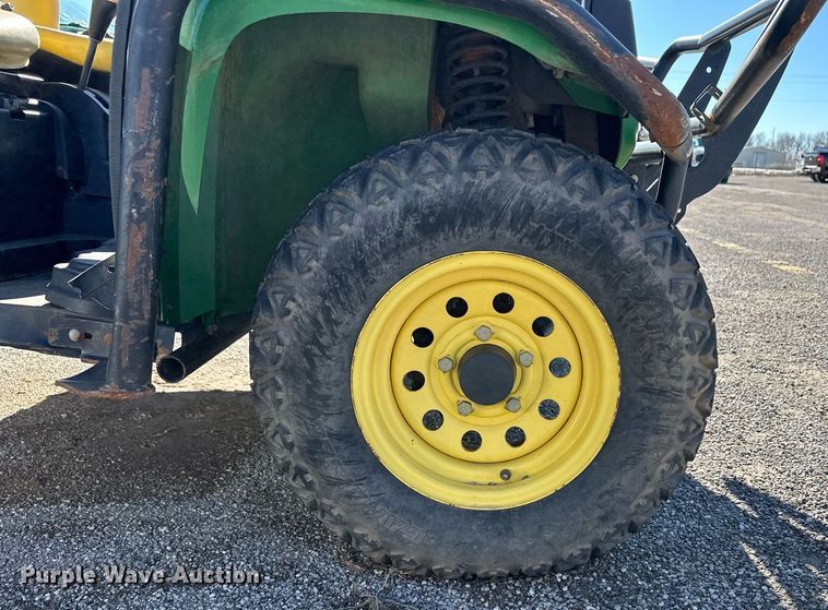 image for item ER8640 2008 John Deere Gator XUV 850D utility vehicle