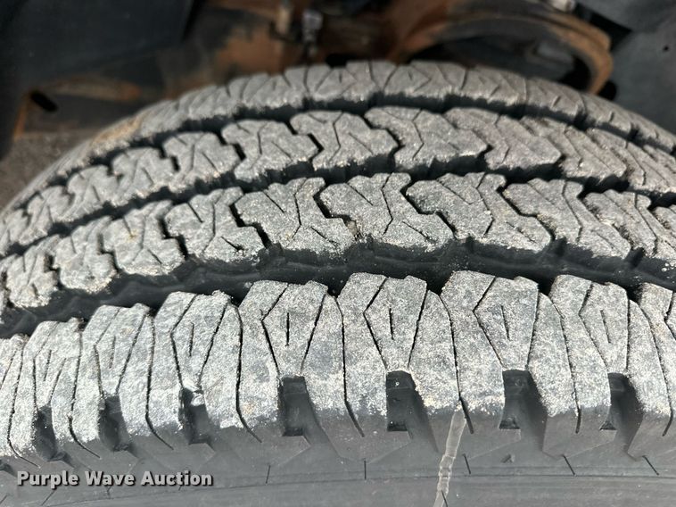 image for item ER8683 2011 Chevrolet Tahoe SUV