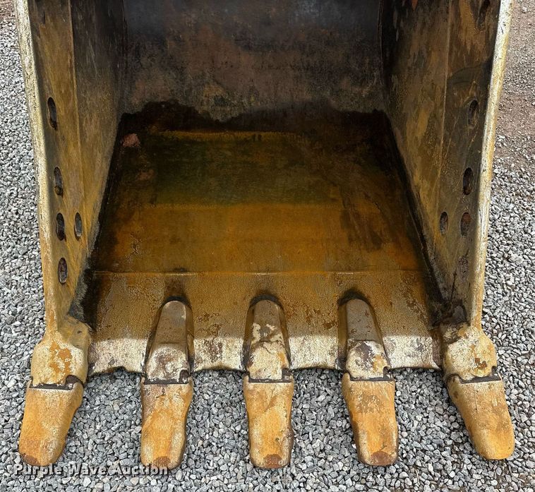 image for item ER8685 2007 Caterpillar 320D L excavator