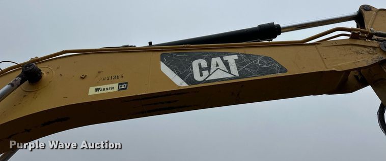 image for item ER8685 2007 Caterpillar 320D L excavator