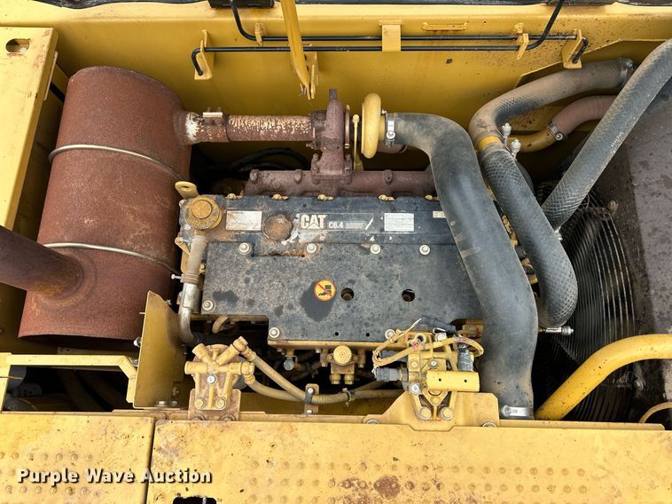 image for item ER8685 2007 Caterpillar 320D L excavator