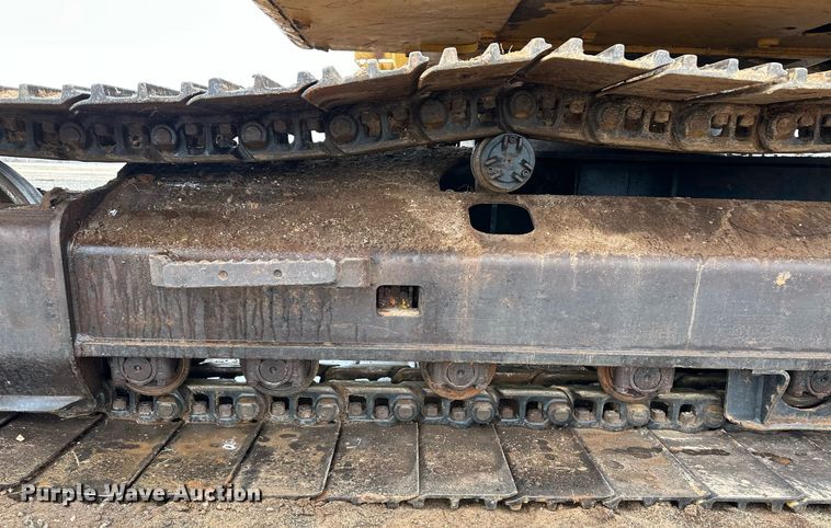 image for item ER8685 2007 Caterpillar 320D L excavator