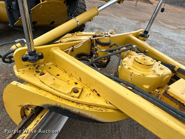 image for item ER8686 2014 Caterpillar 140M2 VHP motor grader