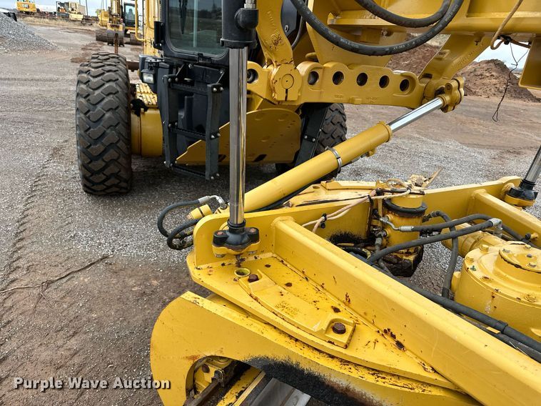 image for item ER8686 2014 Caterpillar 140M2 VHP motor grader