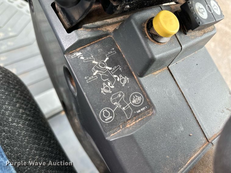 image for item ER8686 2014 Caterpillar 140M2 VHP motor grader