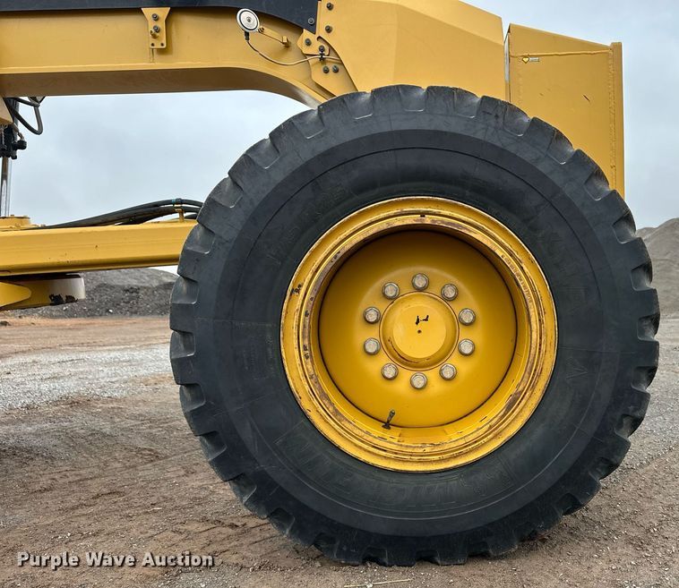 image for item ER8686 2014 Caterpillar 140M2 VHP motor grader