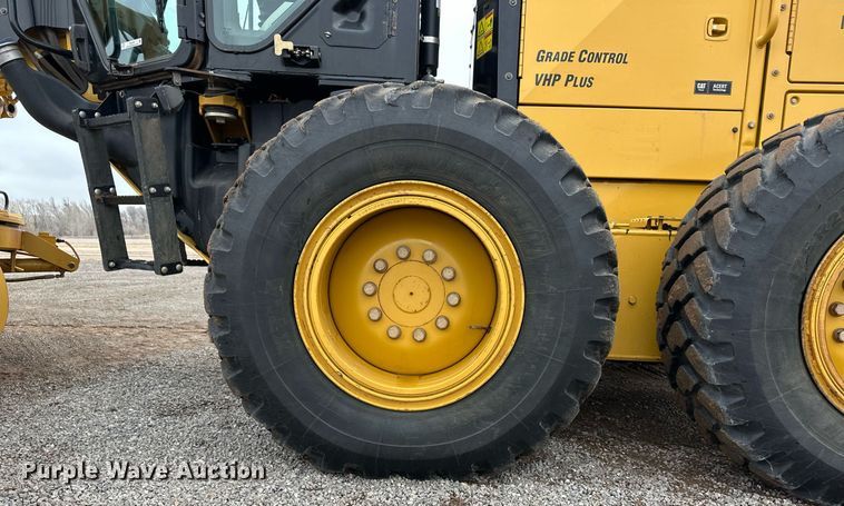 image for item ER8686 2014 Caterpillar 140M2 VHP motor grader