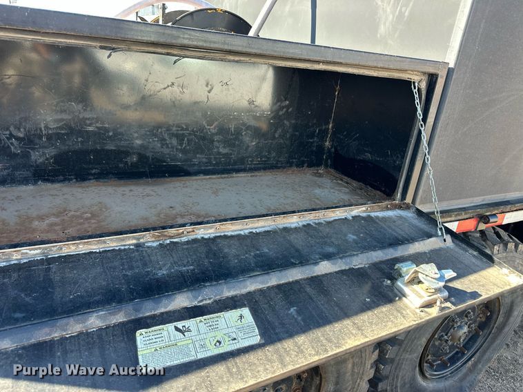 image for item ER8687 1972 AM General M35A pumper fire truck