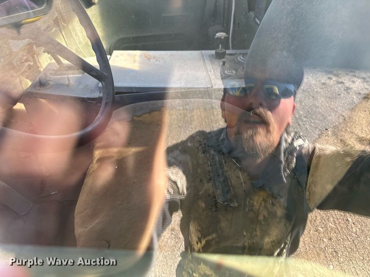 image for item ER8687 1972 AM General M35A pumper fire truck