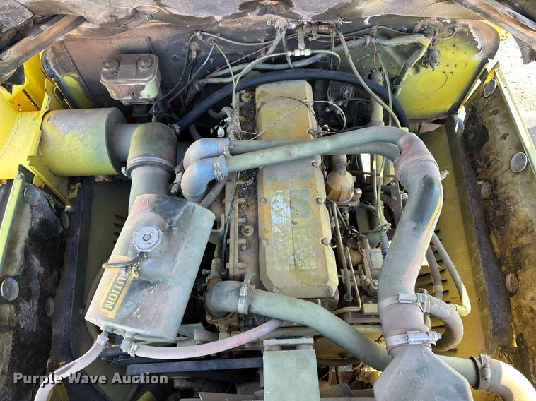 image for item ER8687 1972 AM General M35A pumper fire truck