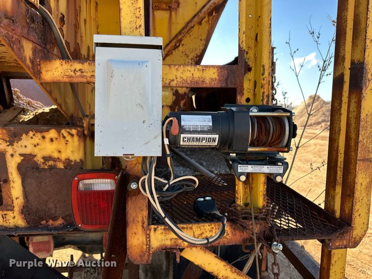 image for item ER8688 1986 Chevrolet C6M dump truck