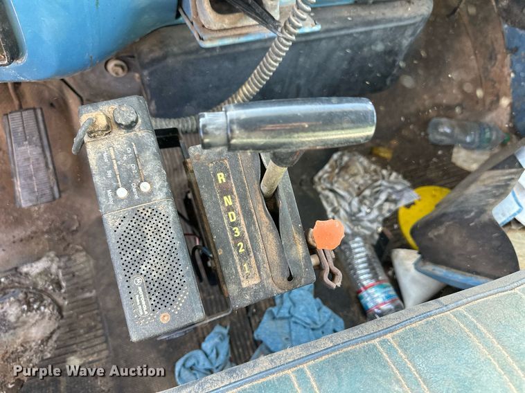 image for item ER8688 1986 Chevrolet C6M dump truck