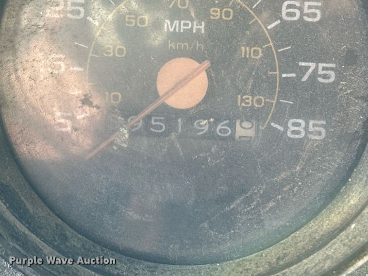 image for item ER8688 1986 Chevrolet C6M dump truck